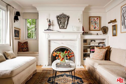 2089 E Mountain St, Pasadena, CA, 91104-4128 | Card Image