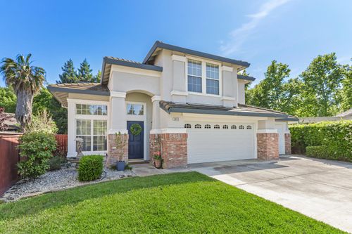 3013 Turnbuckle Cir, Elk Grove, CA, 95758-3702 | Card Image