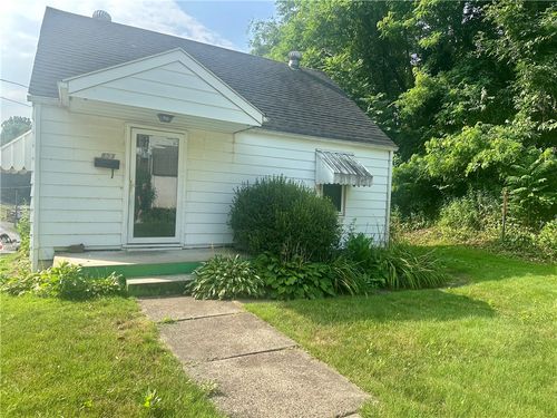 853 5th St, Rochester, PA, 15074-1525 | Card Image