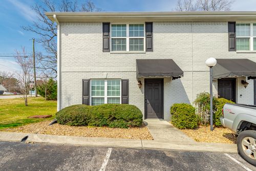 1101 Maple Tree Ln, CHATTANOOGA, TN, 37421-4674 | Card Image