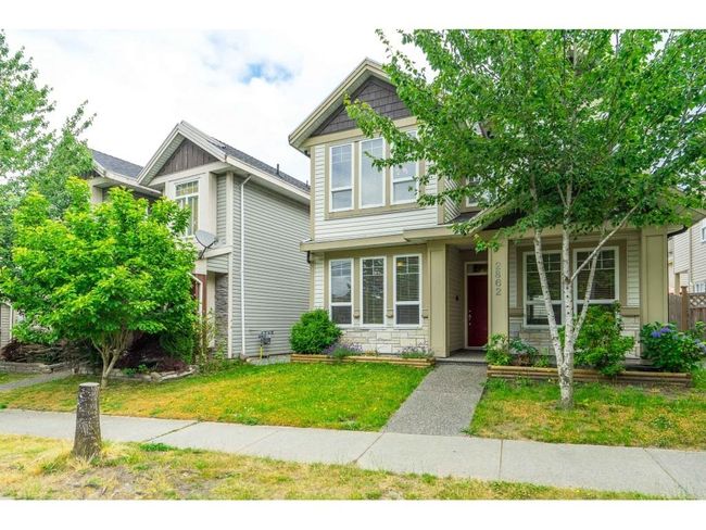 2862 Station Road, House other with 4 bedrooms, 3 bathrooms and 2 parking in Abbotsford BC | Image 2