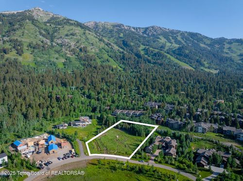 3615 Coyote Creek Rd, Teton Village, WY, 83025 | Card Image
