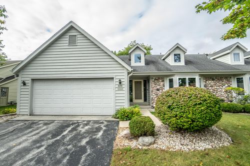 1799765 Riversbend Cir W, Germantown, WI, 53022-4660 | Card Image