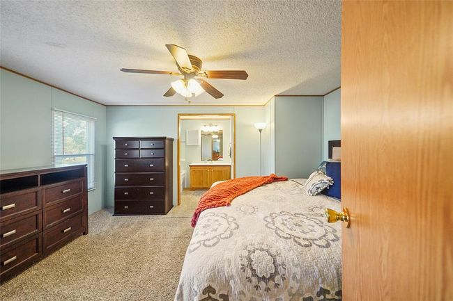 958 Wightman St, House other with 3 bedrooms, 2 bathrooms and null parking in Matagorda TX | Image 33