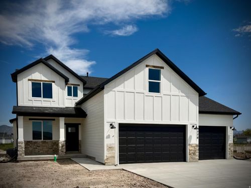778 N 2450 W, Tremonton, UT, 84337 | Card Image