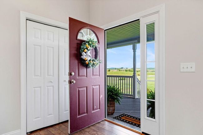 1916 Tinkling Spring Rd, House other with 4 bedrooms, 3 bathrooms and null parking in STUARTS DRAFT VA | Image 18