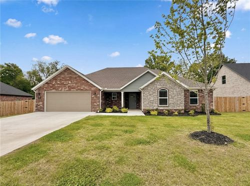 2507 Buckside St, Springdale, AR, 72762-3302 | Card Image