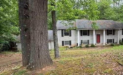 135 Greenhill Ct Sw, Atlanta, GA, 30331-7735 | Card Image