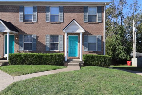 225 Anthony Dr, Nicholasville, KY, 40356-2600 | Card Image