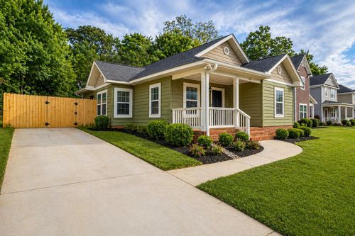 305 S Calhoun Street, Greenville, SC, 29601 | Card Image
