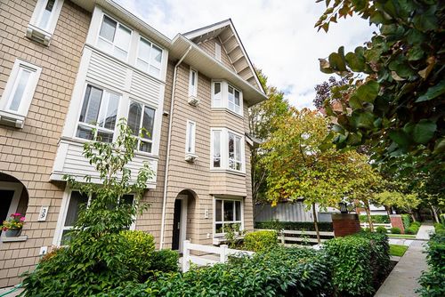 40-2418 Avon Pl, Port Coquitlam, BC, V3B0C7 | Card Image