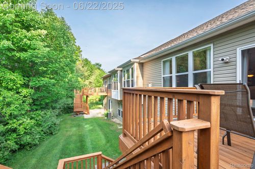 601 Acadia Ct, Howell, MI, 48843-9222 | Card Image