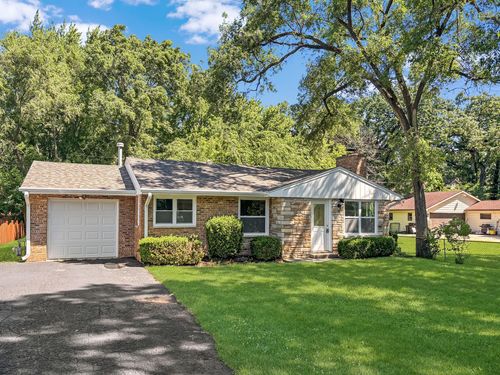 3102 Victoria Ave, MCHENRY, IL, 60050-5839 | Card Image