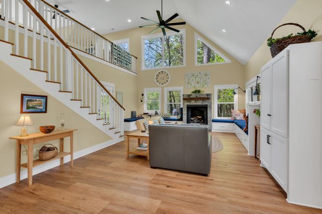 4122 Highway 49 W, House other with 5 bedrooms, 4 bathrooms and 2 parking in Vanleer TN | Image 10
