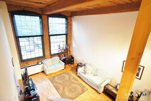 140-25 Grand St, Norwalk, CT, 06851-3523 | Card Image