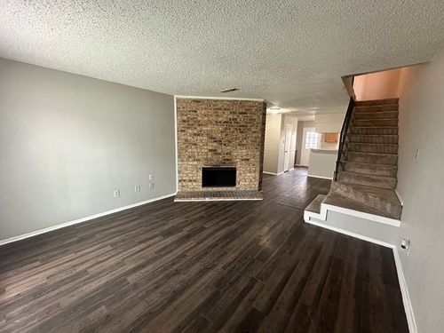 2188 Aspen Dr, Dallas, TX, 75227-8157 | Card Image