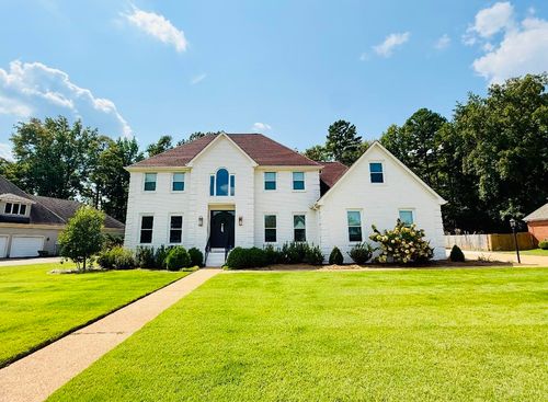 405 Laurel Oak Dr, Muscle Shoals, AL, 35661-2965 | Card Image