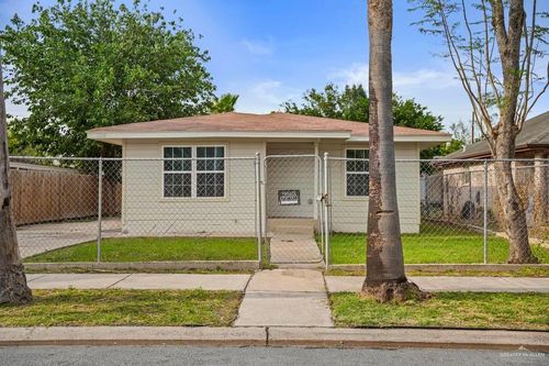 2218 Fir Ave, McAllen, TX, 78501-6982 | Card Image