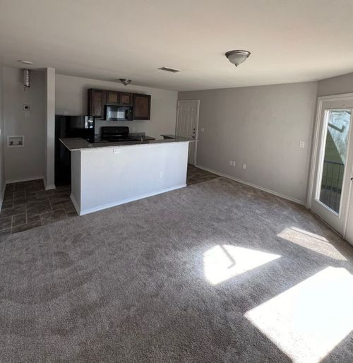 305-9837 Walnut St, Dallas, TX, 75243-8870 | Card Image