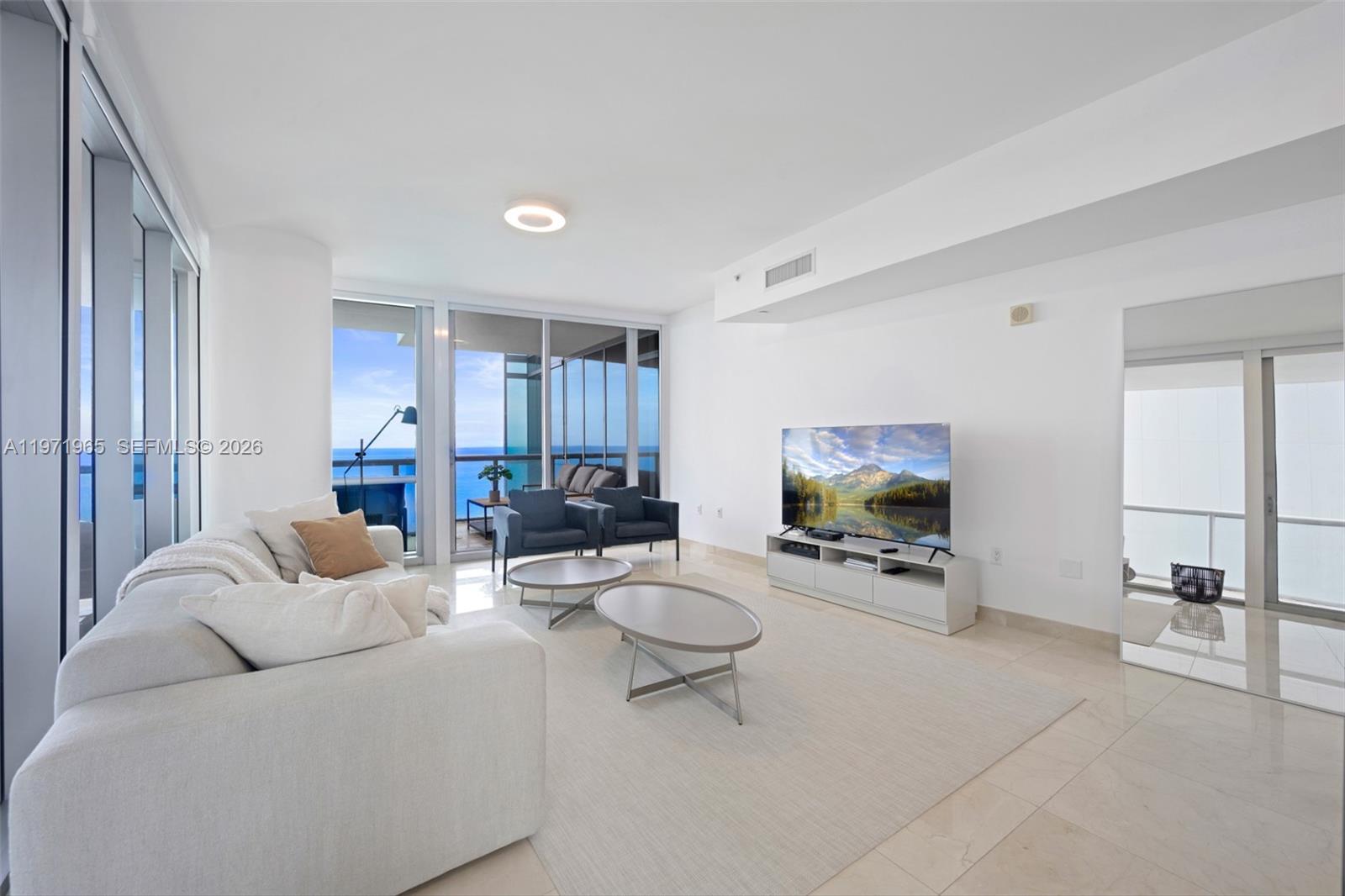 Residential in Sunny Isles Beach 2