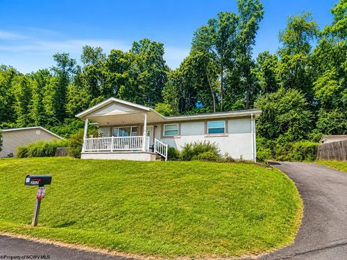 2112 Cherry Street, Morgantown, WV, 26505 | Card Image