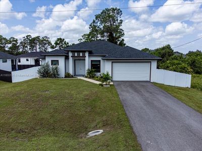 344 Rancho Avenue, House other with 3 bedrooms, 2 bathrooms and null parking in Lehigh Acres FL | Image 1