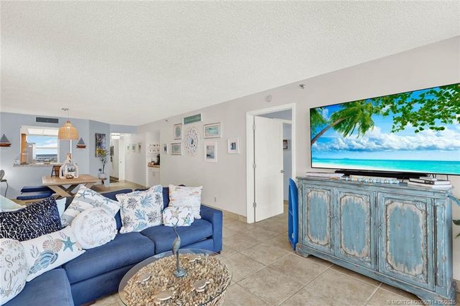 APT-1204 - 9600 Ocean Dr, Condo with 2 bedrooms, 2 bathrooms and null parking in Jensen Beach FL | Image 15