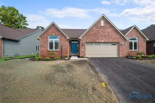 22 Shenandoah Cir, Sylvania, OH, 43560-4110 | Card Image