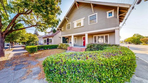 625 Humboldt St, Santa Rosa, CA, 95404-4258 | Card Image