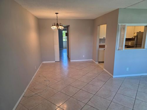 d-80 Cambridge E, West Palm Beach, FL, 33417 | Card Image