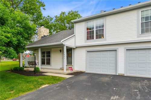1001 Foxshire Pl, Dayton, OH, 45458-1950 | Card Image