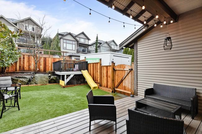 22828 Foreman Dr, House other with 5 bedrooms, 4 bathrooms and 4 parking in Maple Ridge BC | Image 33