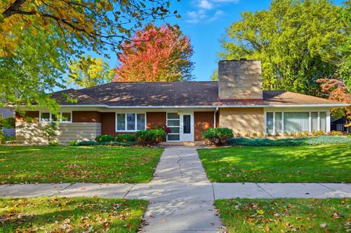 1601 9th St S, Fargo, ND, 58103-4118 | Card Image