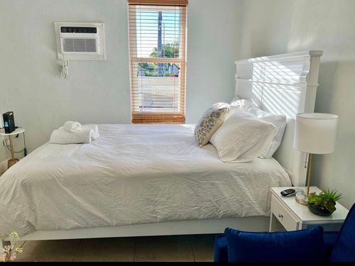 1-3312 Se 7th St, Pompano Beach, FL, 33062-6258 | Card Image