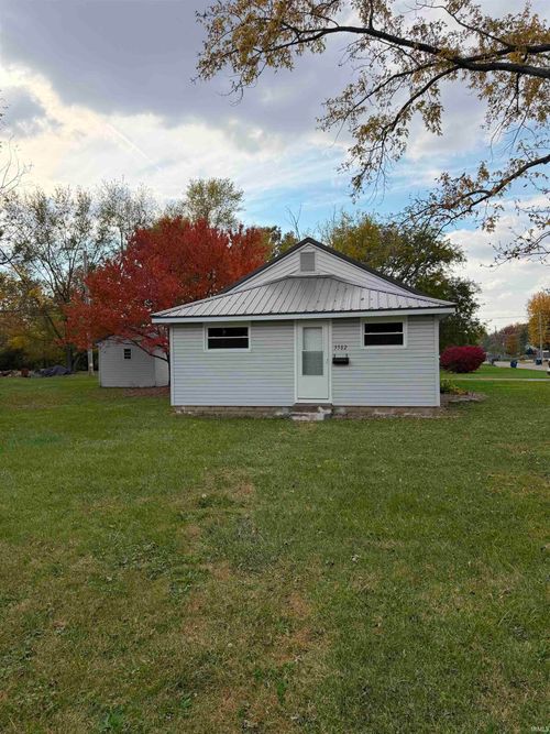 3502 S Home Avenue, Marion, IN, 46953 | Card Image