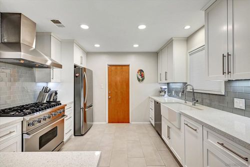 8055 Cinnabar Dr, La Mesa, CA, 91941-6341 | Card Image