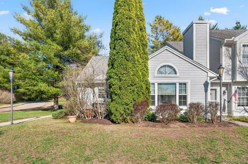 16 Juniper Ln, Pawling, NY, 12564-1500 | Card Image