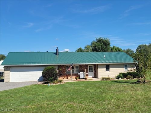 12175 Hunt Rd, Huntsburg, OH, 44046-9764 | Card Image