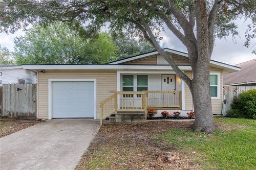 4434 Fir St, Corpus Christi, TX, 78411-3635 | Card Image