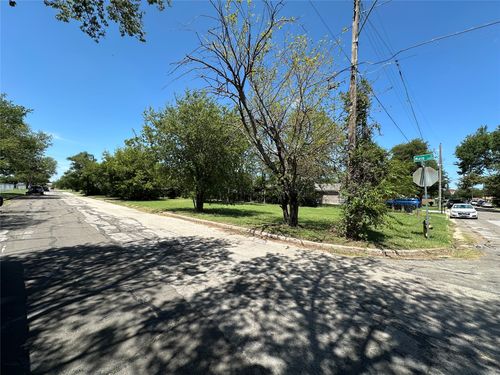 1100 Texas St, Waco, TX, 76704-1959 | Card Image