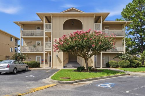 v1-4274 Pinehurst Cir, Little River, SC, 29566-6305 | Card Image
