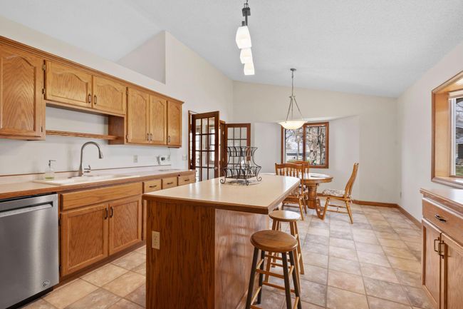 612 19 Th St N, House other with 3 bedrooms, 3 bathrooms and null parking in Sartell MN | Image 17