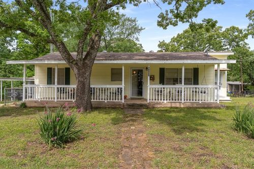 6111 County Road 2610, Bonham, TX, 75418-7203 | Card Image