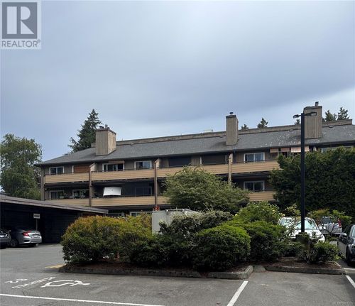 308-3225 Alder St, Victoria, BC, V8X1P3 | Card Image