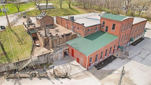 108 Busch Ave, Washington, MO, 63090-4429 | Card Image