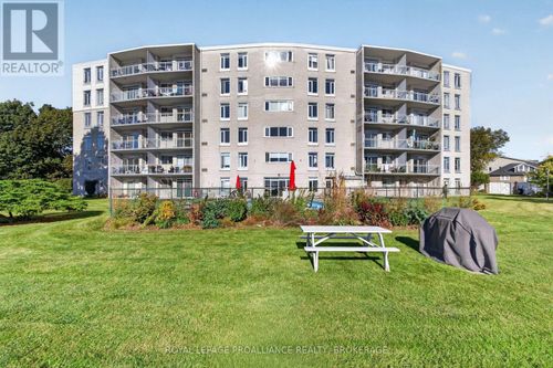 306-1 Mowat Ave, Kingston, ON, K7M1J8 | Card Image
