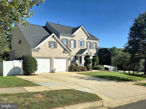 5203 Ashleigh Glen Ct, Glenn Dale, MD, 20769-9148 | Card Image