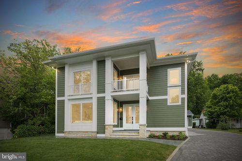 132 N Earley St, ALEXANDRIA, VA, 22304-2612 | Card Image