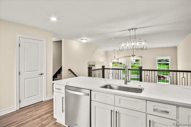 53612 Springdale St, Condo with 2 bedrooms, 3 bathrooms and null parking in Macomb MI | Image 13