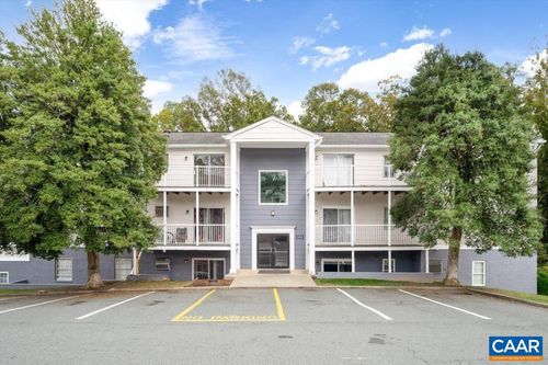 unit-13-555 Burgoyne Rd, CHARLOTTESVILLE, VA, 22901-2698 | Card Image